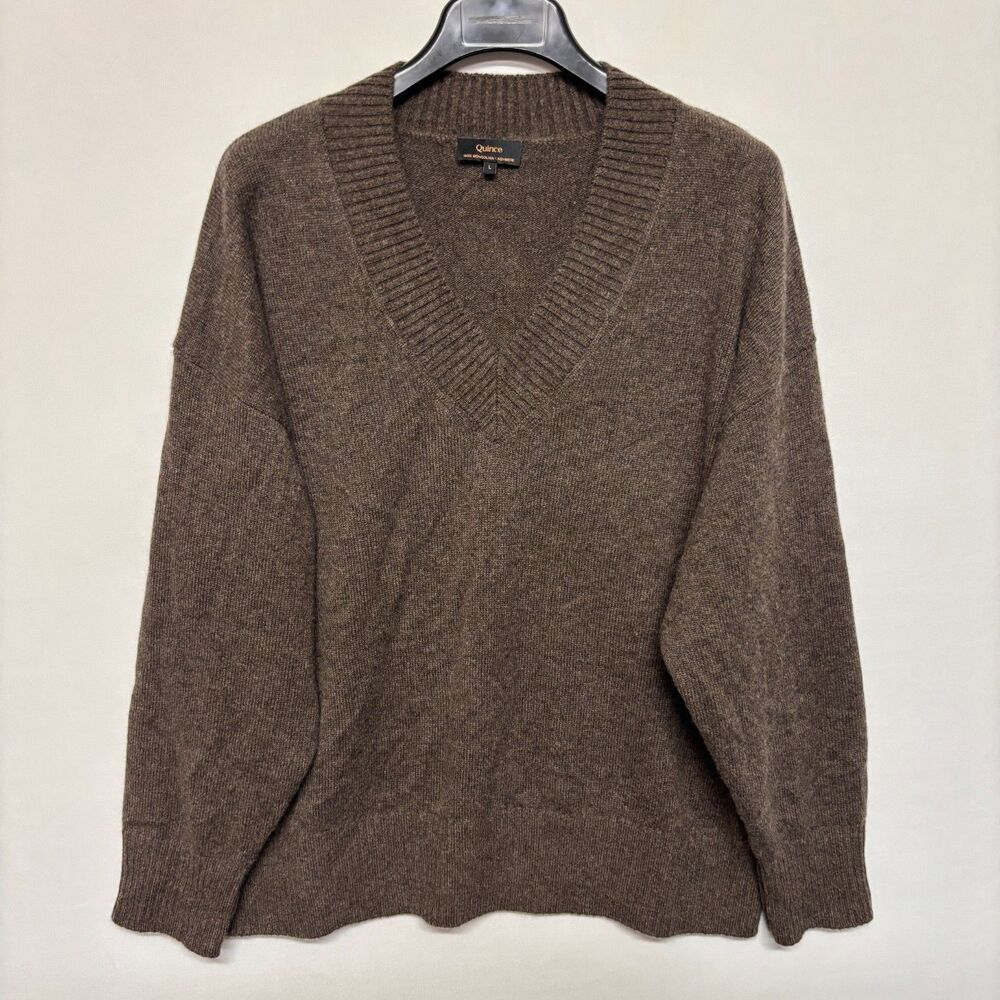 Quince Women Size Large Mongolian Cashmere Oversized V-Neck Sweater C141 -29